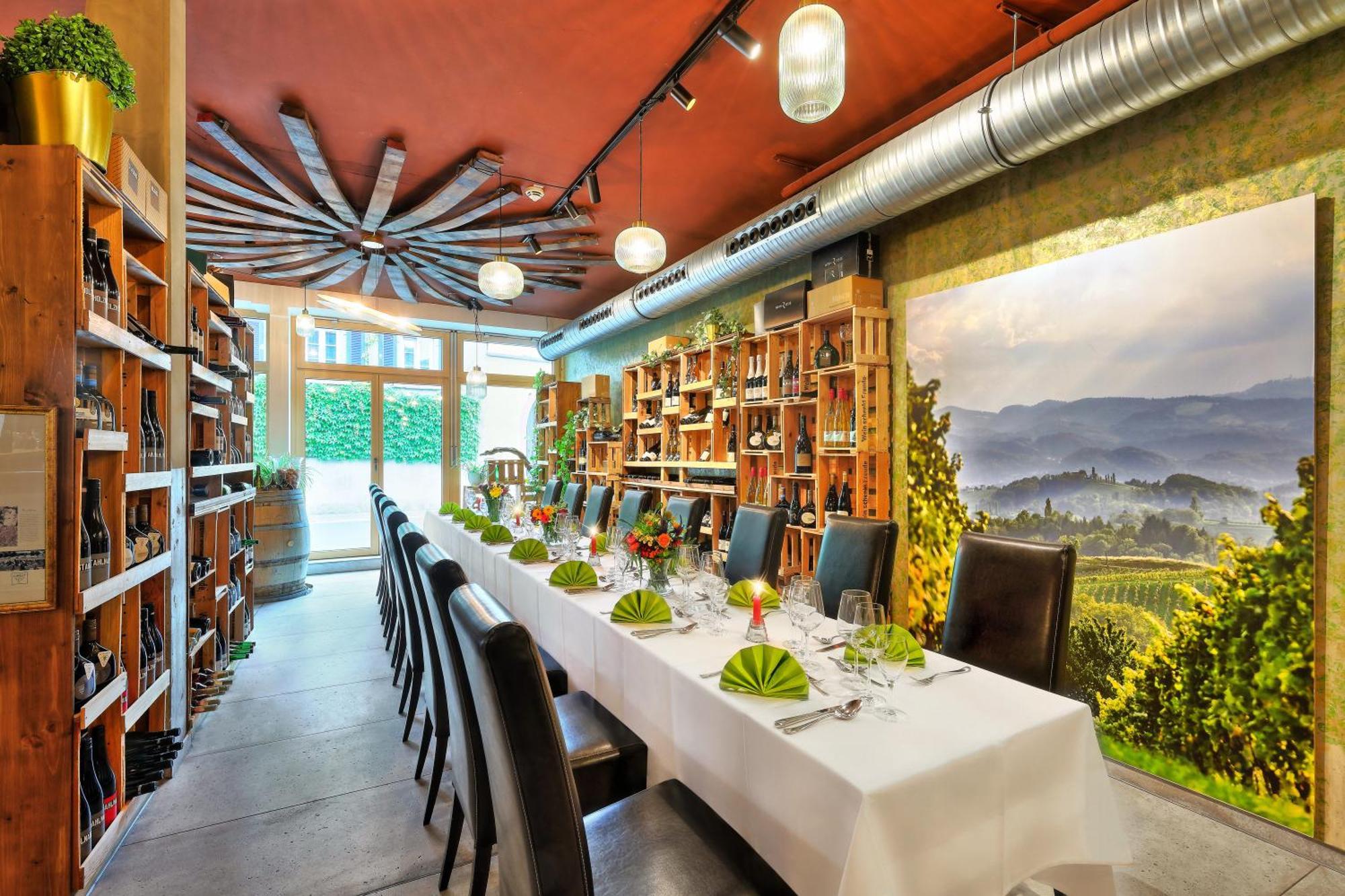 Hotel Mueller Cafe & Wein - Mondholzhotel ไฟท์ชืนไฮม์ ภายนอก รูปภาพ