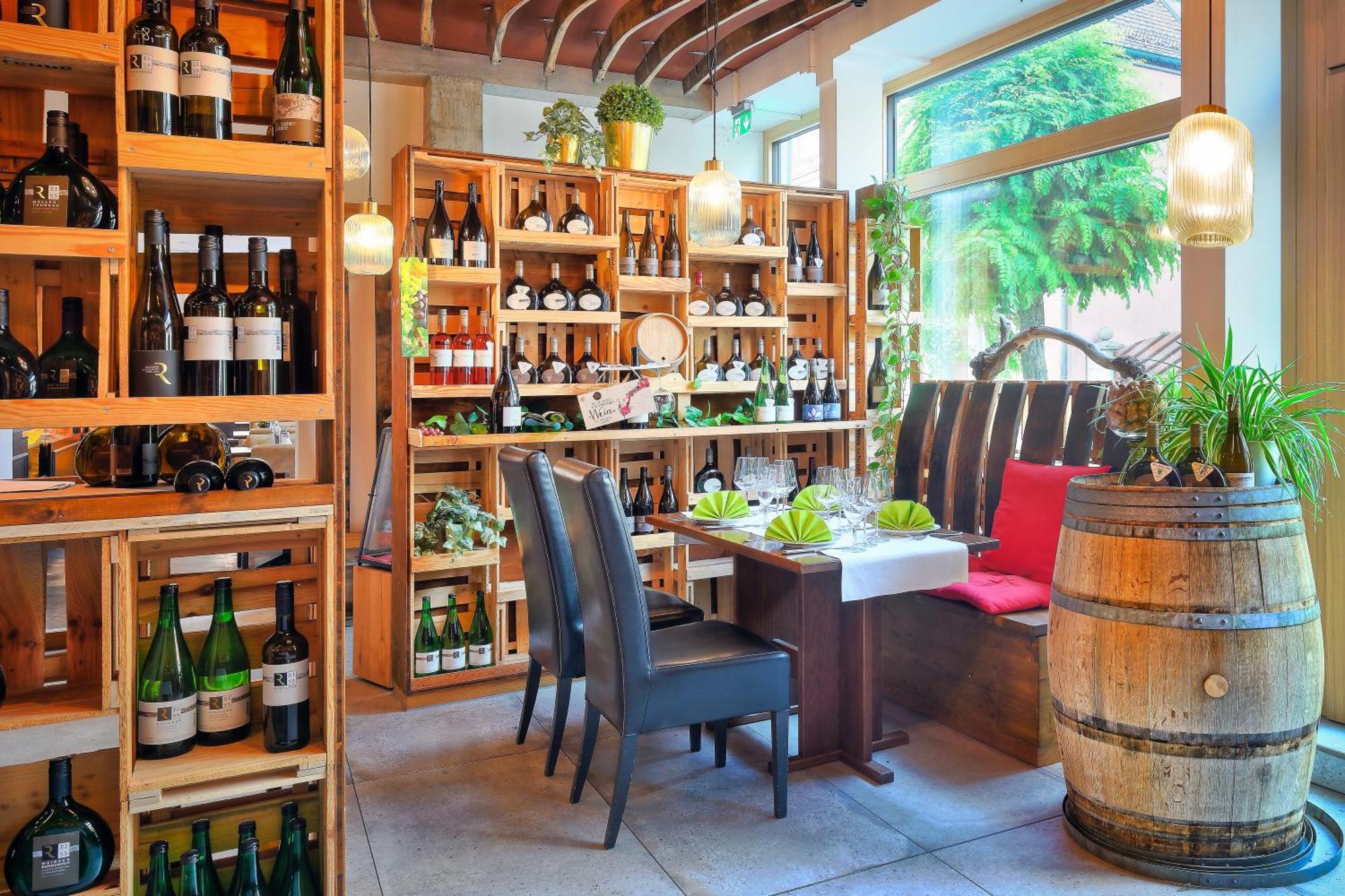 Hotel Mueller Cafe & Wein - Mondholzhotel ไฟท์ชืนไฮม์ ภายนอก รูปภาพ