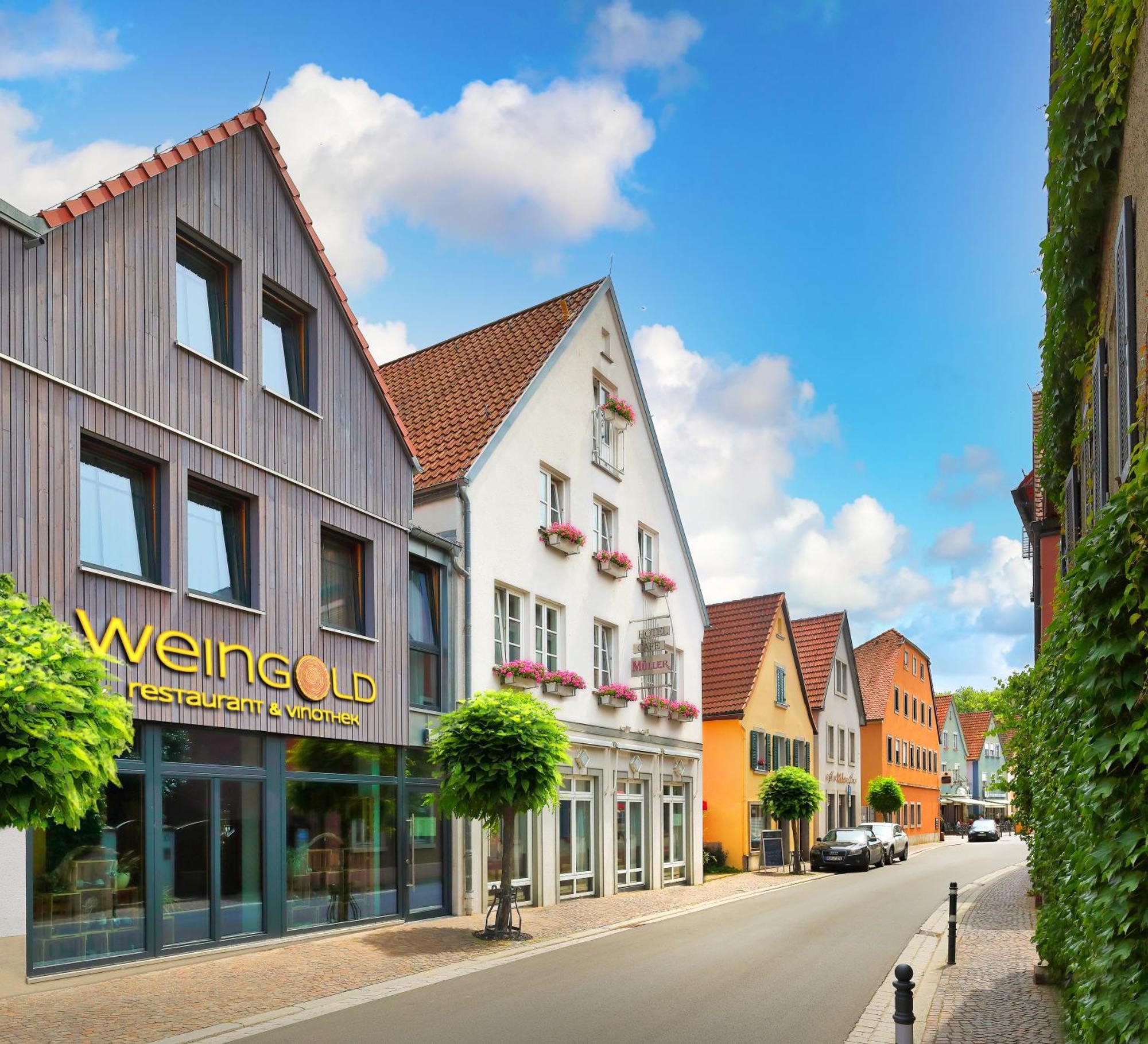 Hotel Mueller Cafe & Wein - Mondholzhotel ไฟท์ชืนไฮม์ ภายนอก รูปภาพ